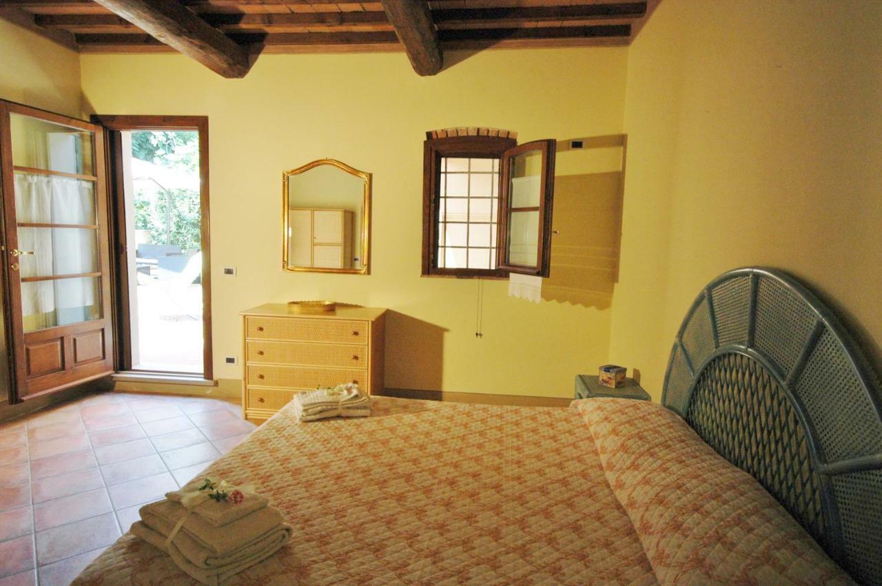 Agriturismo Le Querce 帕拉亚 外观 照片